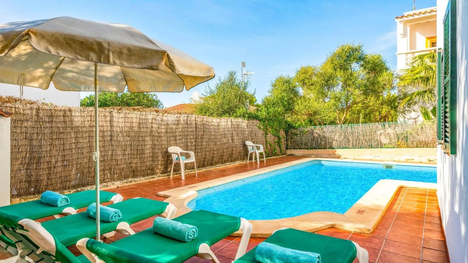 Villa Toymi By Villa Plus Cala Blanca  0*, Cala Blanca (Menorca) Španělsko